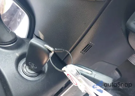 2024 Toyota Corolla Le z USA, uszkodzony, nr VIN 5YFB4MDE2RP146106